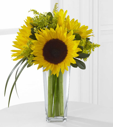 FTD's Sunshine Daydream Bouquet